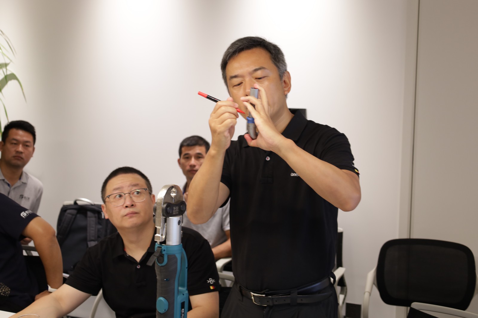 fb6bf58b-bba2-4187-a816-391952a6e95a.jpg